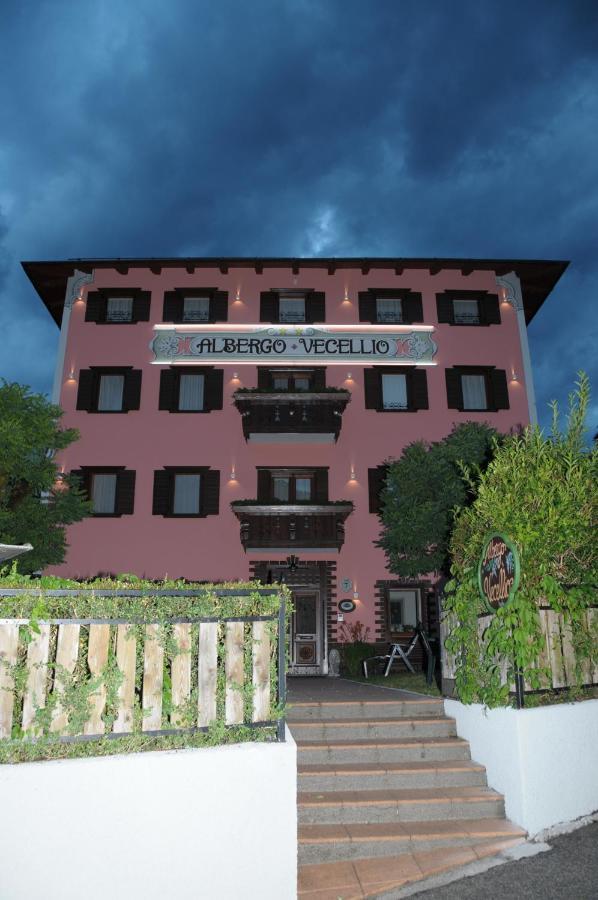 Vecellio 2*